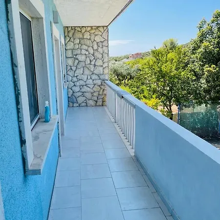 Apartamento Oaza Mira *